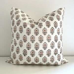 18x18 block print floral motif 100% cotton square pillow cover peach grey wht #4